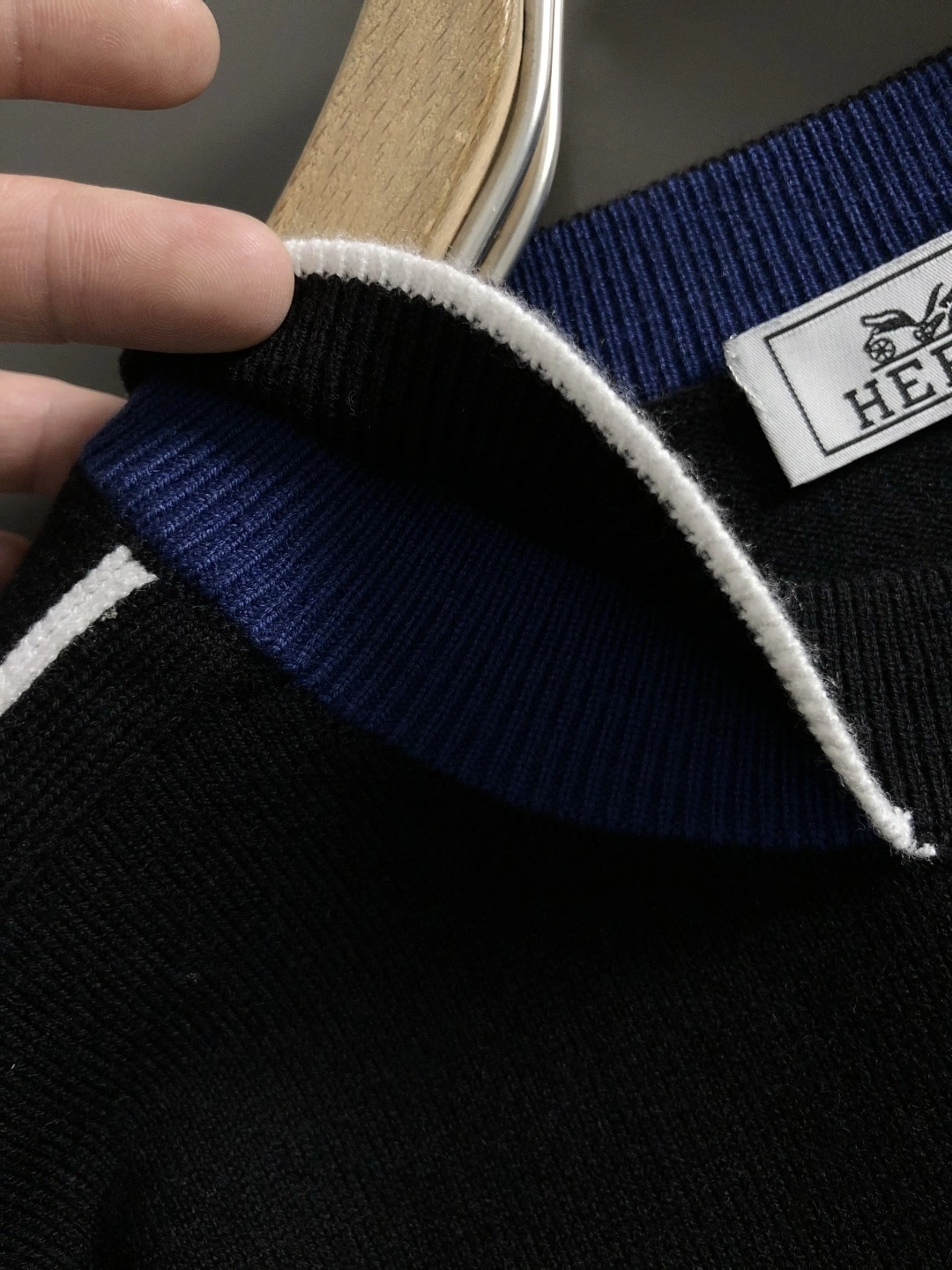 wg.luxury- H5r75s wool 2colour item:E-F443J0736-2H